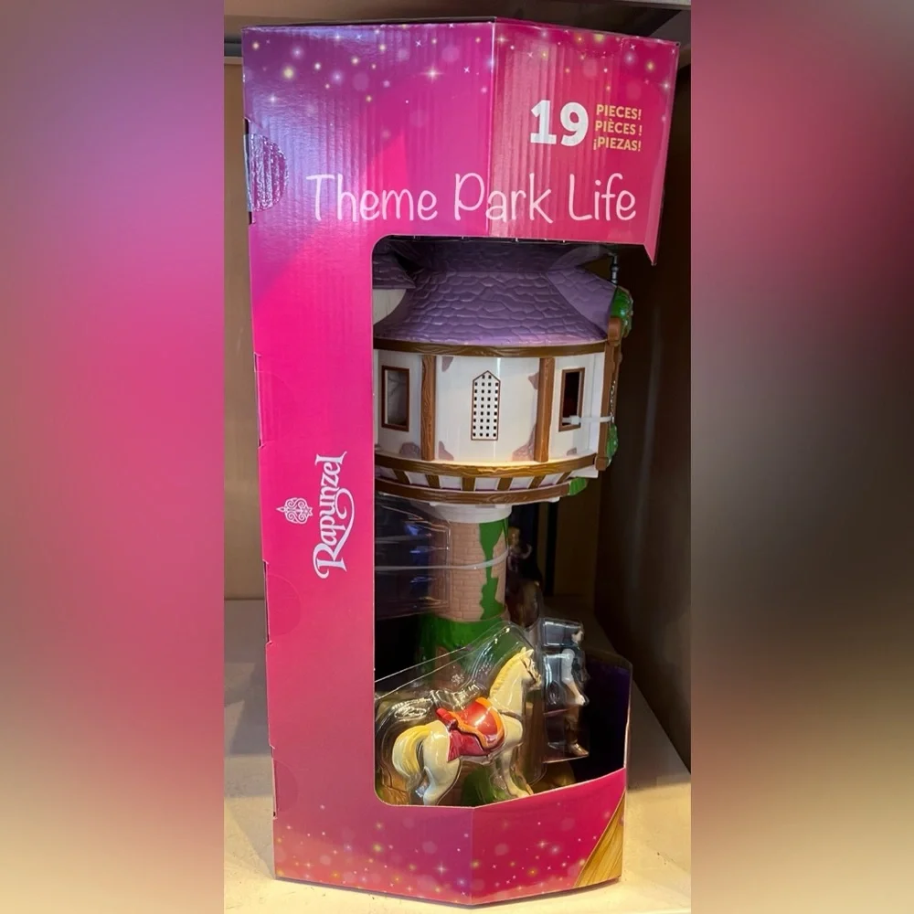 Disney Parks Tangled Rapunzel Tower Flynn Maximus 19 Piece Playset NEW